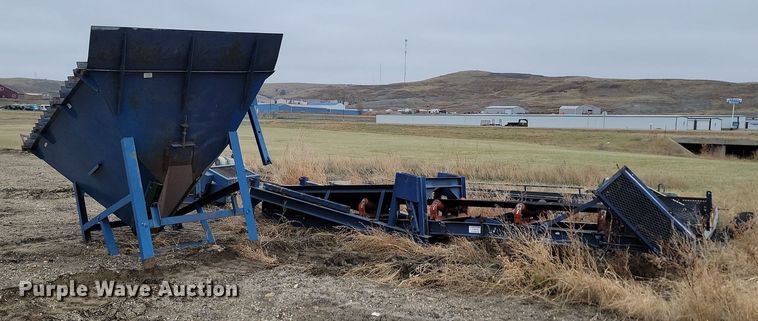 (3) conveyors - JW9574