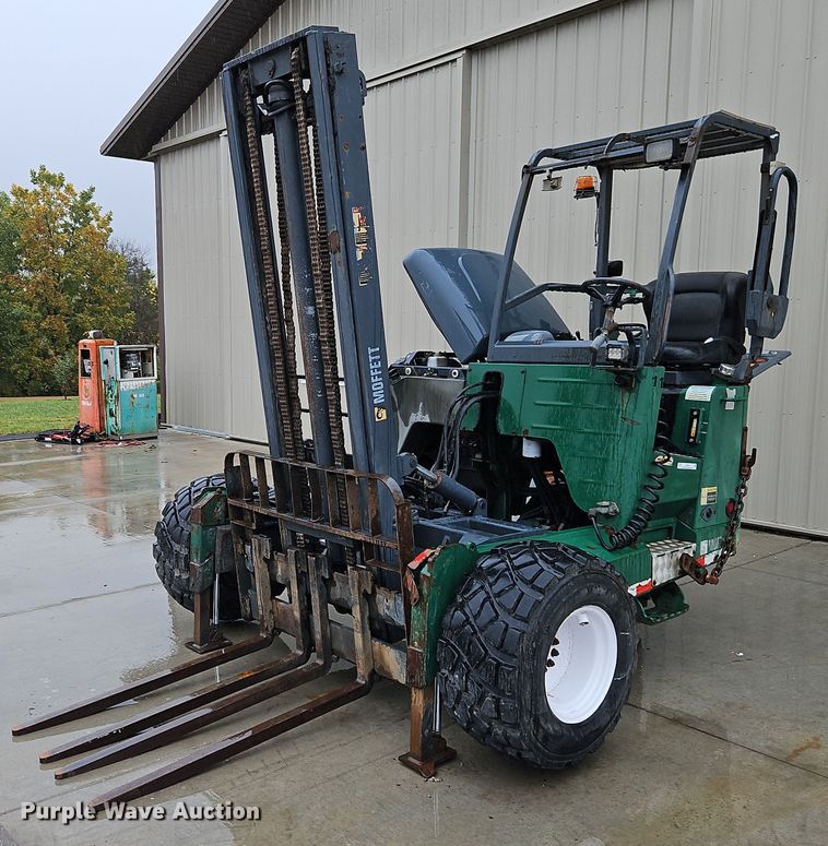 2006 Moffett M55  forklift - LB9551