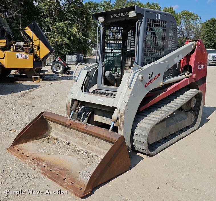 2004 Takeuchi TL140  tracked skid steer loader - LM9161