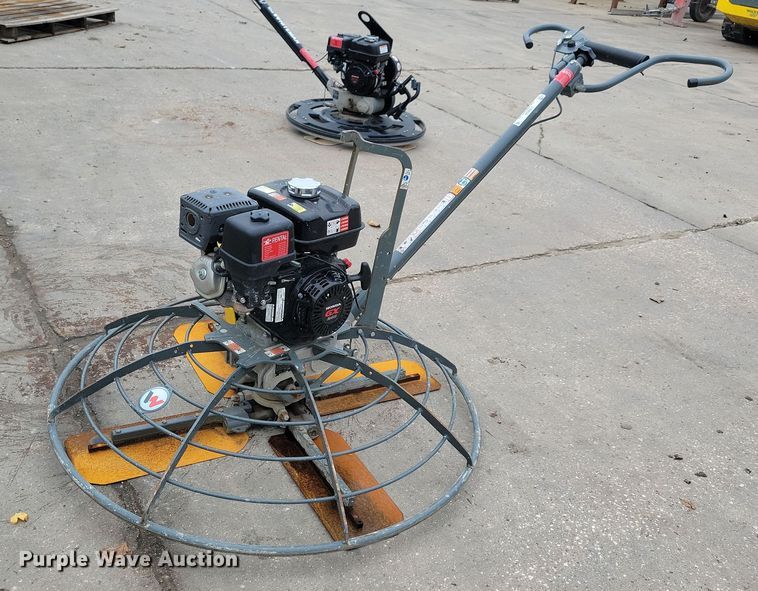 2017 Wacker Neuson CT48  power trowel - LO9926