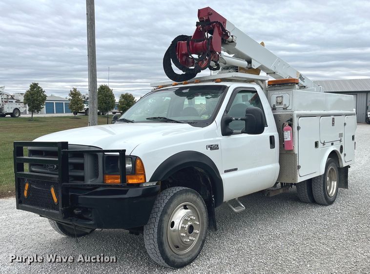 1999 Ford F450 Super Duty  bucket truck - MG9521