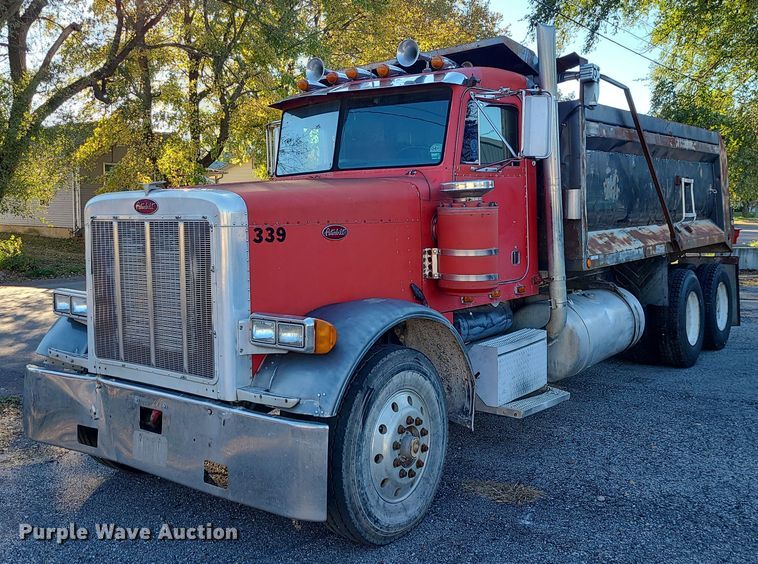 1987 Peterbilt 379  dump truck - MJ9481
