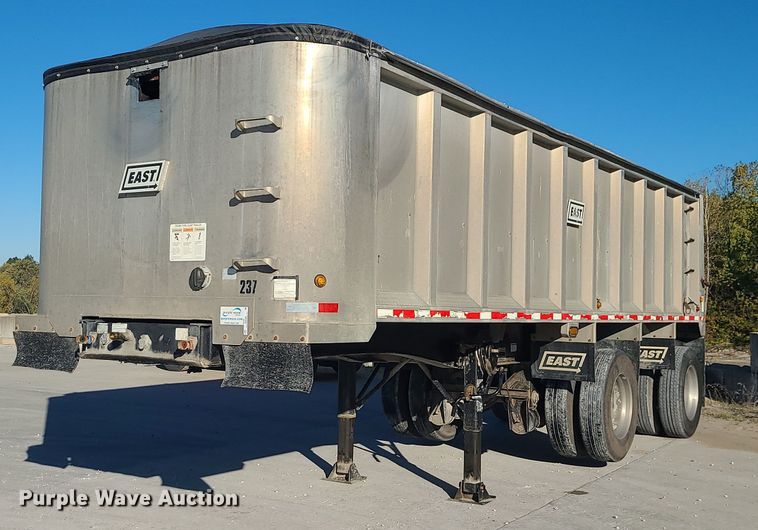 2007 East  dump trailer - MJ9484