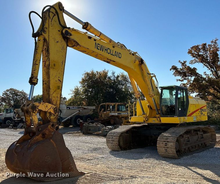 2000 New Holland EC600  excavator - NR9028