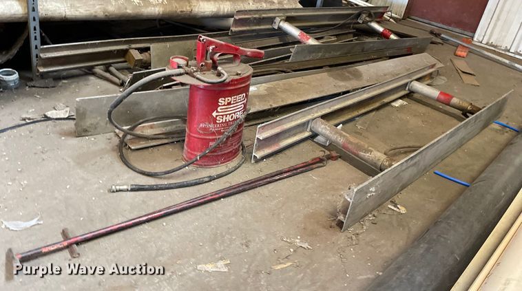 Speed Shore 7-36  shoring piles - NX9972