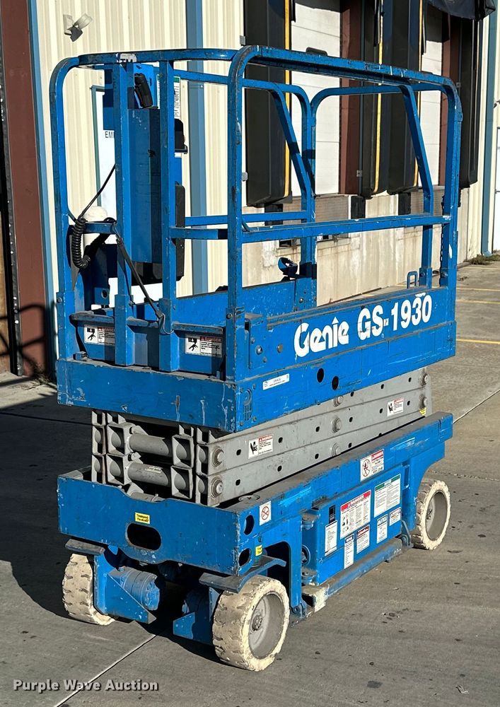 2003 Genie GS-1930  scissor lift - OK9032