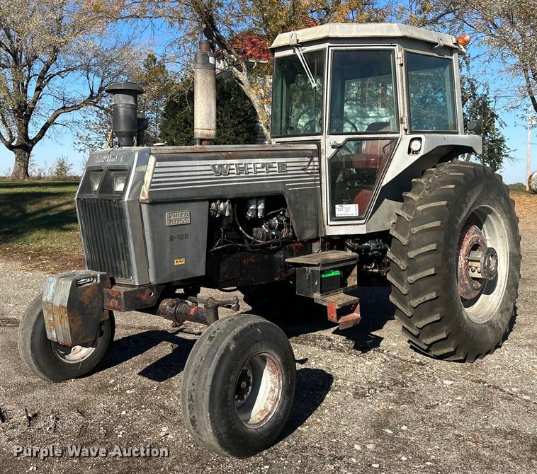 White Field Boss 2-105  tractor - DW2909