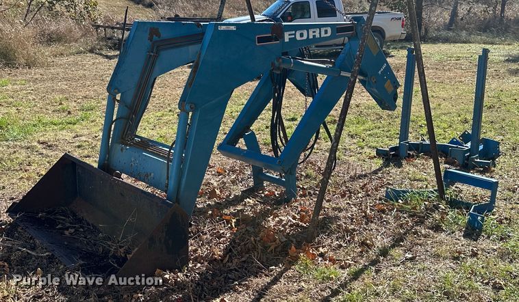 Ford 7410  loader - KT9210
