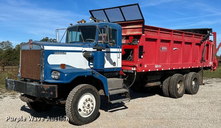 1986 Kenworth C5  manure spreader truck - KT9265