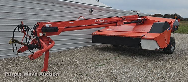 Kuhn FC353GC  windrower - NP9038