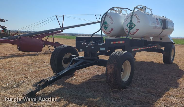 Behnke  anhydrous trailer - OL9082
