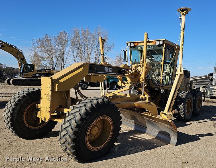 2002 Caterpillar 160H VHP  motor grader - DQ8472
