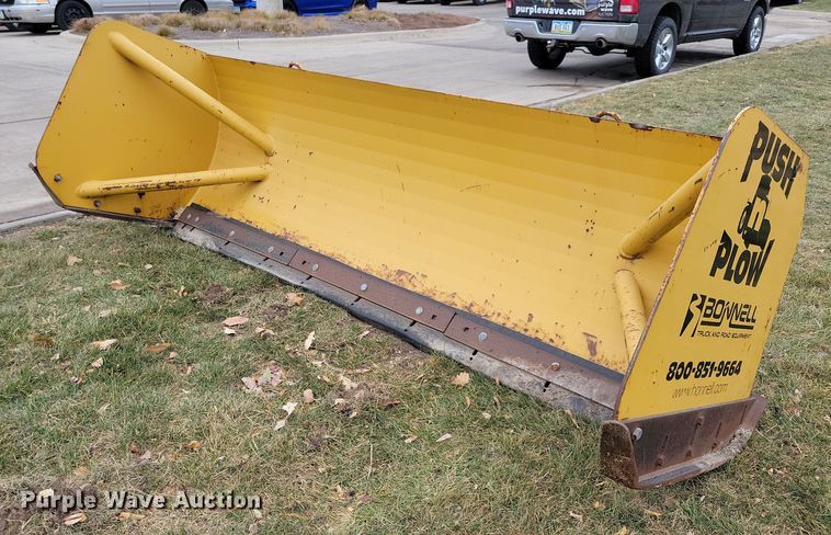 Bonnell Push-N-Plow  snow pusher - LC9333