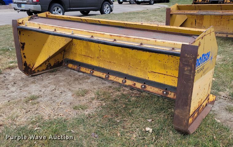 Pro-Tech  96&quot; W  skid steer snow pusher - LC9337