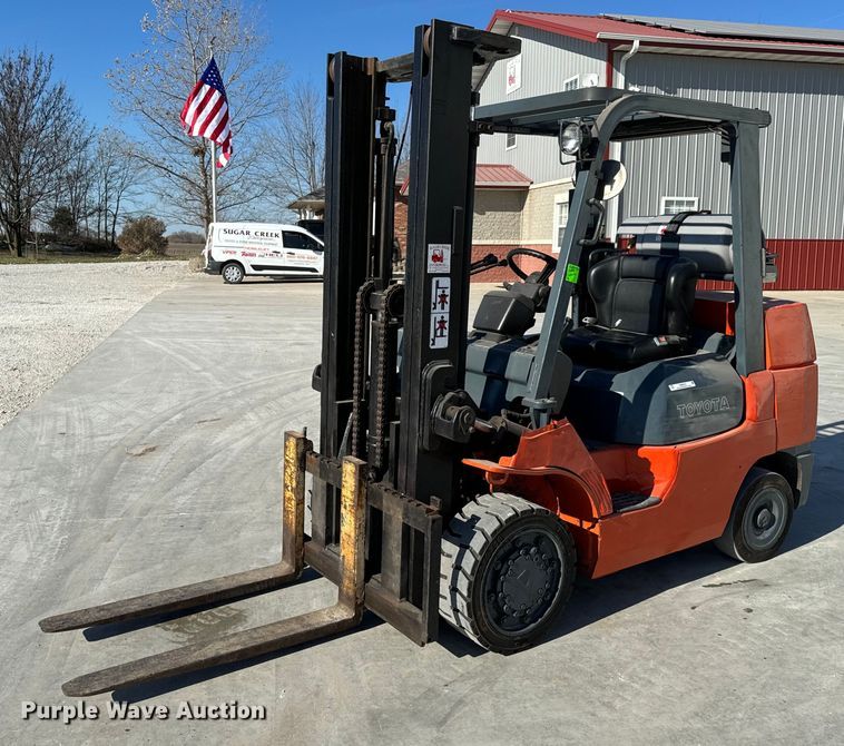 Toyota 7FGCU35  forklift - NM9053
