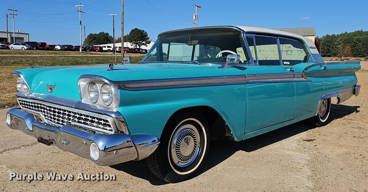 1959 Ford Fairlane 500 - NP9114