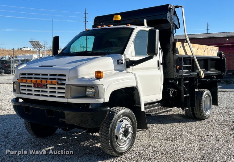 2007 GMC C4500  dump truck - NR9458