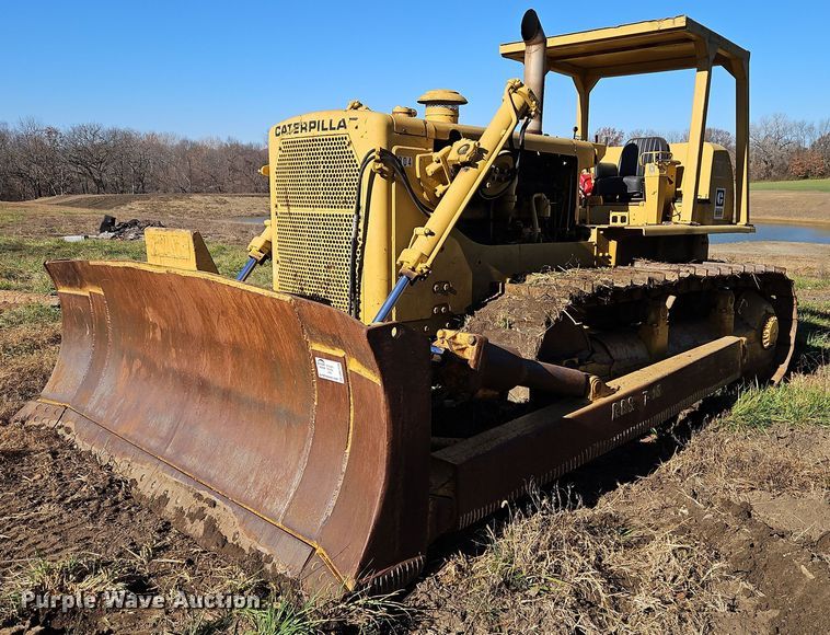 1966 Caterpillar D8H  dozer - DN7126