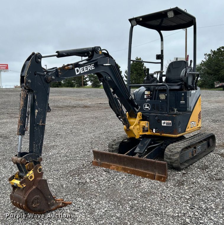 2014 John Deere 17D  mini excavator - KH9565