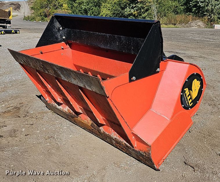 2015 Allu DN2-17  screening bucket - MH9425