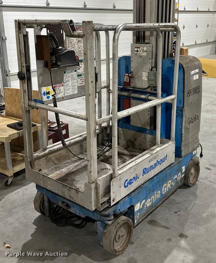 2006 Genie GR-20  vertical lift - NL9237