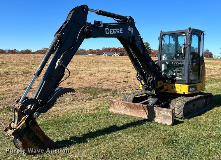2015 John Deere 60G  mini excavator - NR9431