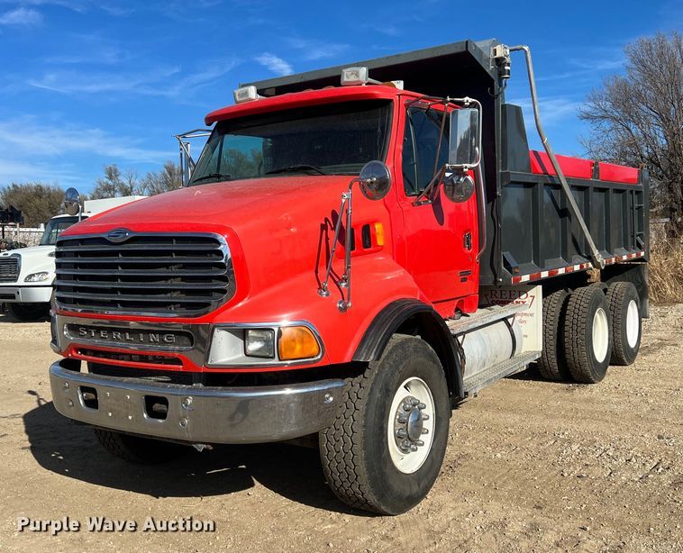 2003 Sterling LT9500  dump truck - OA9167