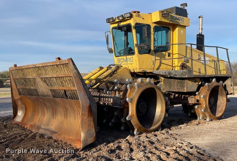 2008 Bomag BC772 RB-2  landfill compactor - GG9790