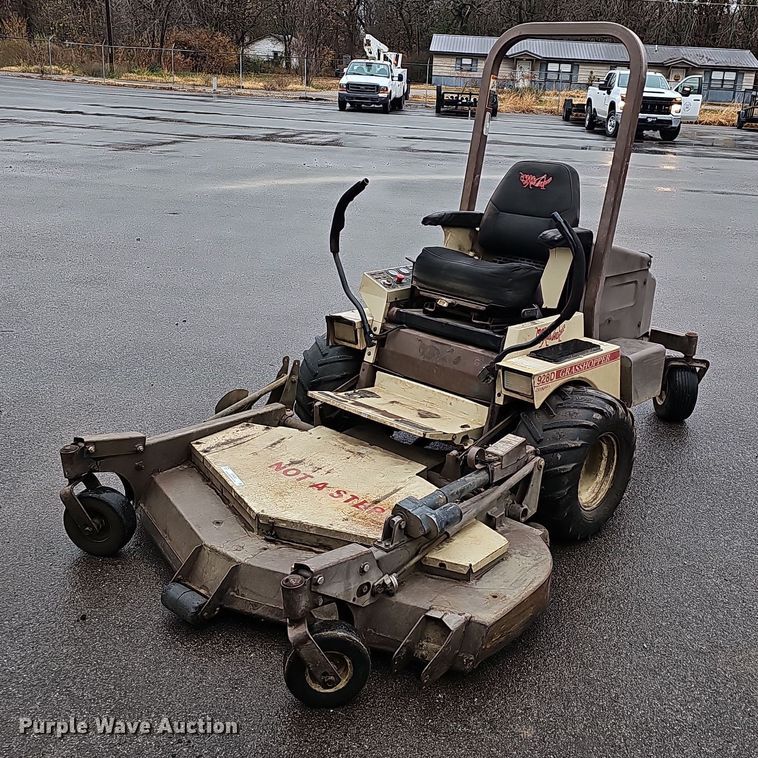 Grasshopper 928D  ZTR lawn mower - NP9202