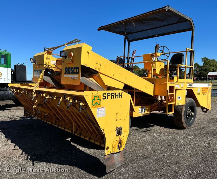 2004 Rosco SPRHH  chip spreader - NQ9528