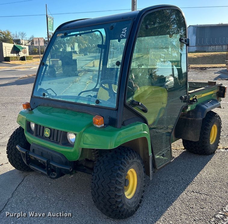 2006 John Deere Gator TS  utility vehicle - OM9026
