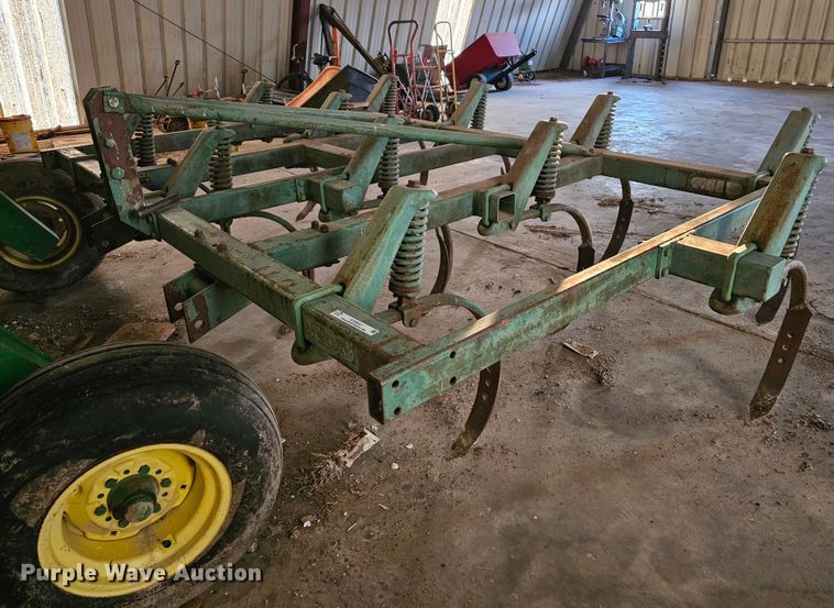 John Deere E1600  chisel - KG9541