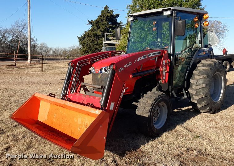 2011 Massey Ferguson 1648  tractor - LX9806