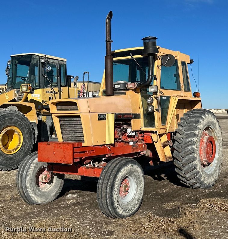 Case 1170 Agri King tractor - NS9023