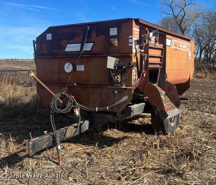 RotoMix 354-12  feed mixer - OA9235