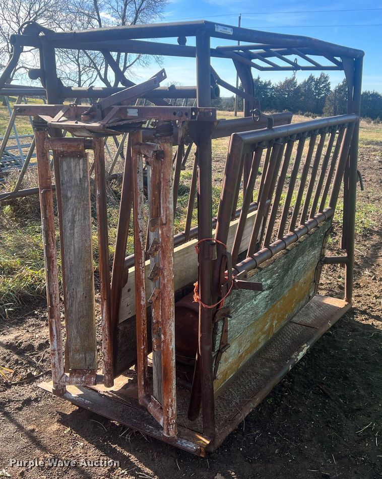 Livestock chute - OA9240
