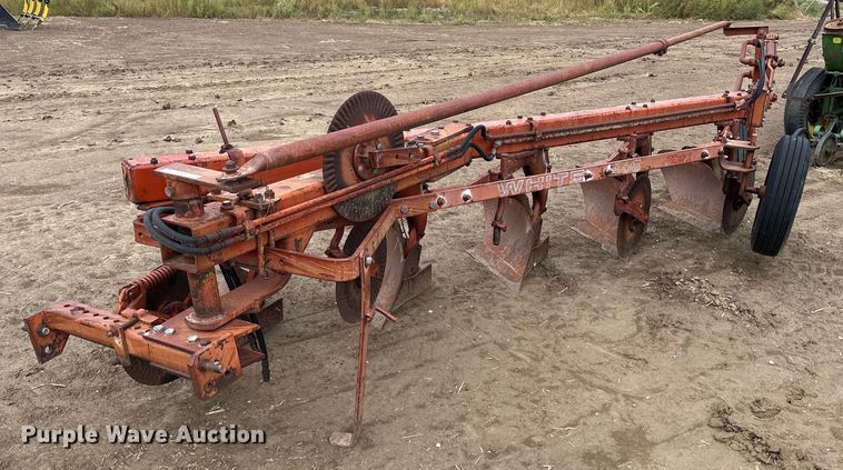 White 508  five bottom plow - NP9600