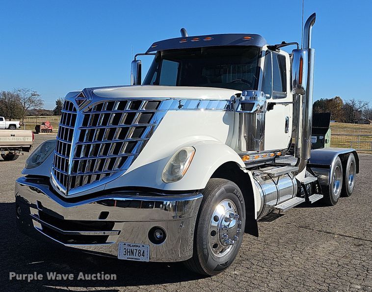 2011 International Lonestar  semi truck - NP9235