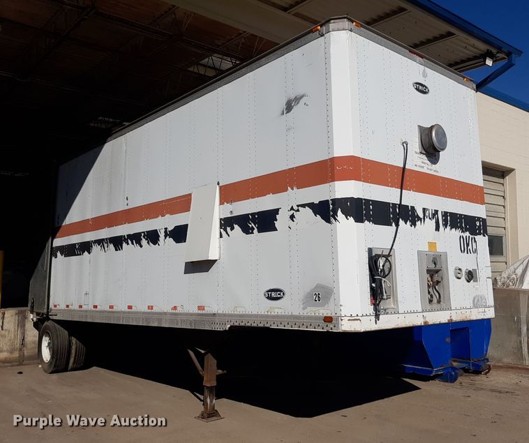 1989 Strick  dry van trailer - OF9592