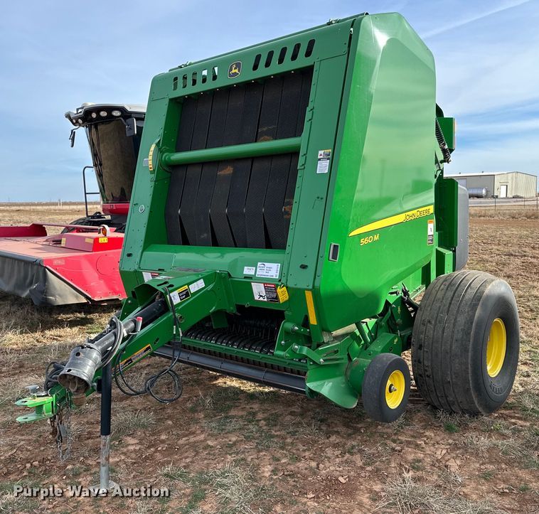2020 John Deere 560M round baler - DQ1570