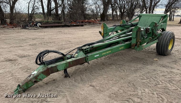 John Deere 530  implement dolly - EK9819