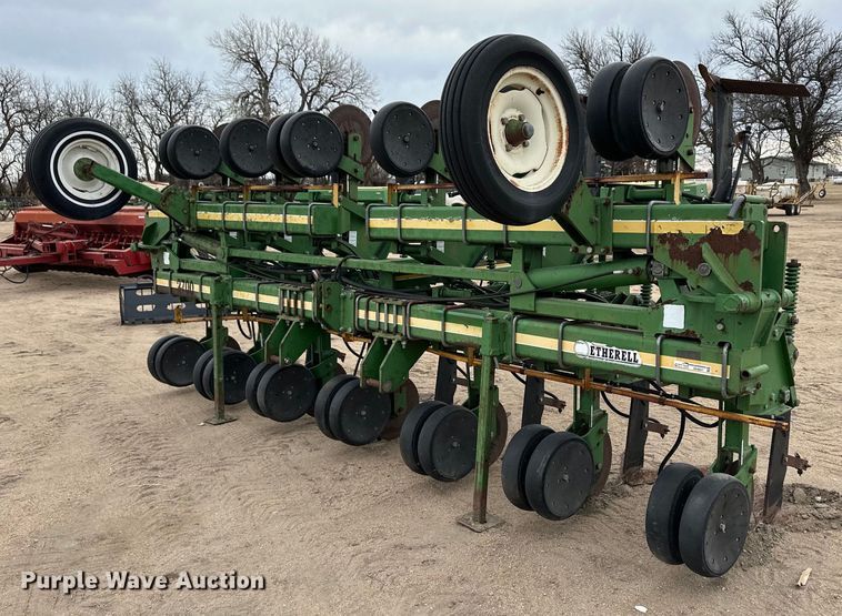 Etherell 2700  row crop cultivator - EK9827