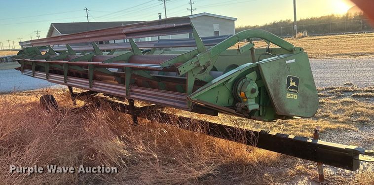 John Deere 230  rigid head - IU9242
