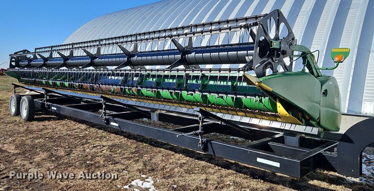 2011 John Deere 635F  flex head - LB9628