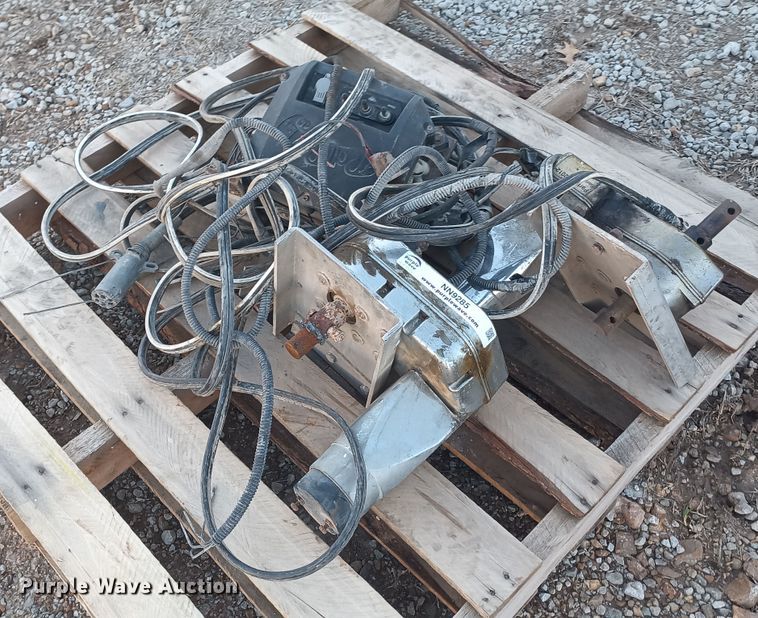 Roll Rite  electronic hopper controls - NN9285