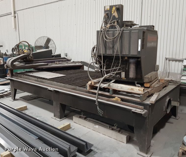 Hypertherm Hyspeed HT2000LHF   plasma cutting table - LX9878