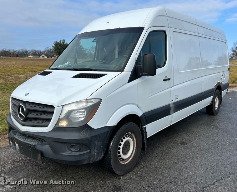 2014 Mercedes Benz Sprinter 2500  van - NE9612
