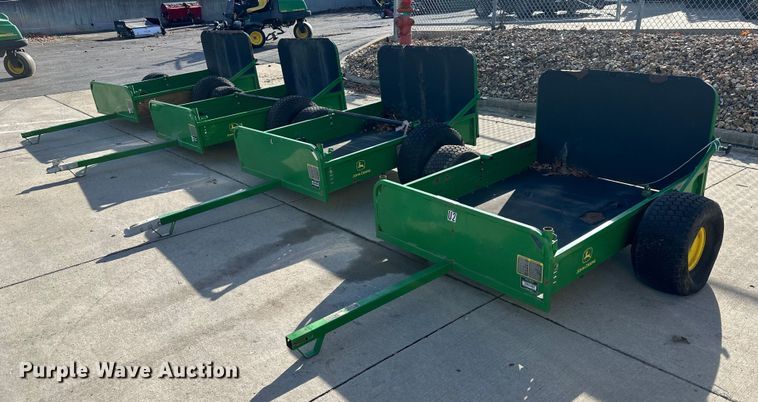 John Deere  wagons - NL9249