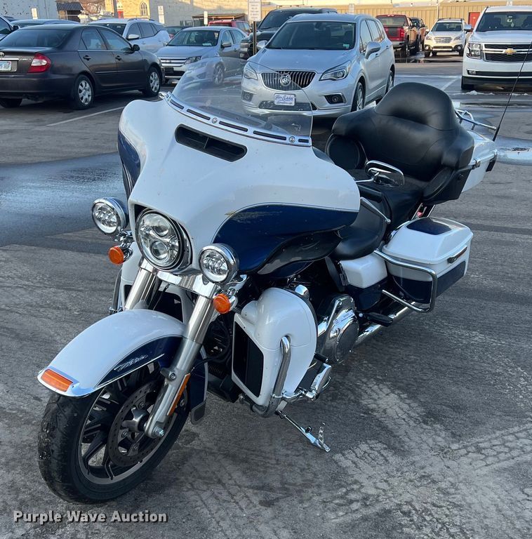 2015 Harley Davidson FLHTCUL Ultra  motorcycle - NN9307