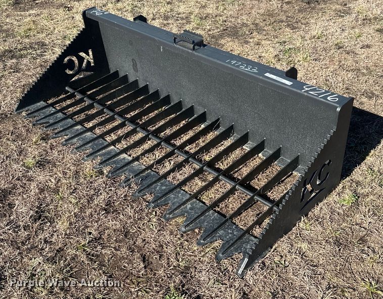 KC  skid steer rock bucket - NO9440